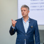 Komunikacija, prodaja, vodenje in uspeh!